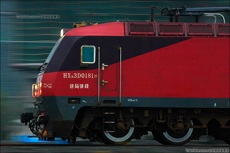 2015年11月7日。胶济铁路、胶济客运专线。青岛北-城阳区间,HXD3D型 机车执行K208次,青岛-成都。(图/心叶的仿若青空)