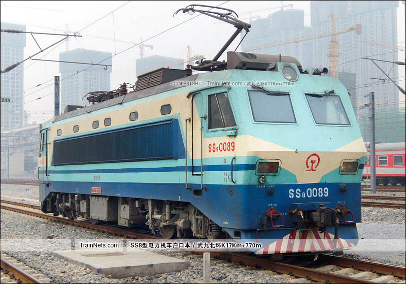 2012年1月28日。汉口站。SS8-0089。(图/武九北环K17Km+770m)