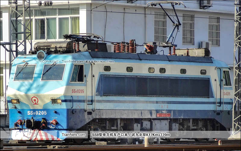 2013年08月08日。武昌站。SS8-0205。(图/武九北环K17Km+770m)